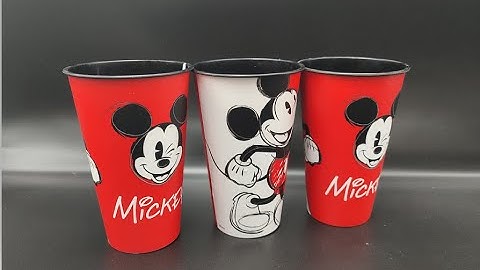 Chuany in mold labeling (IML) robot system for Plastic 3D cup