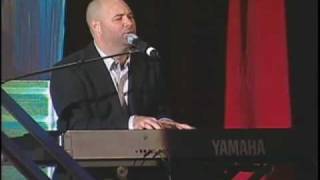 Mark Schultz Performs Everything To Me