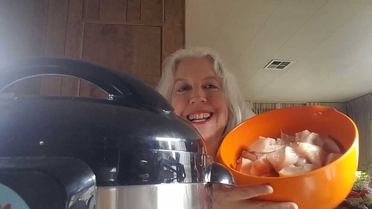 Part 2 of using my Nesco Smart Canner to make tomato soup #nescosmartc