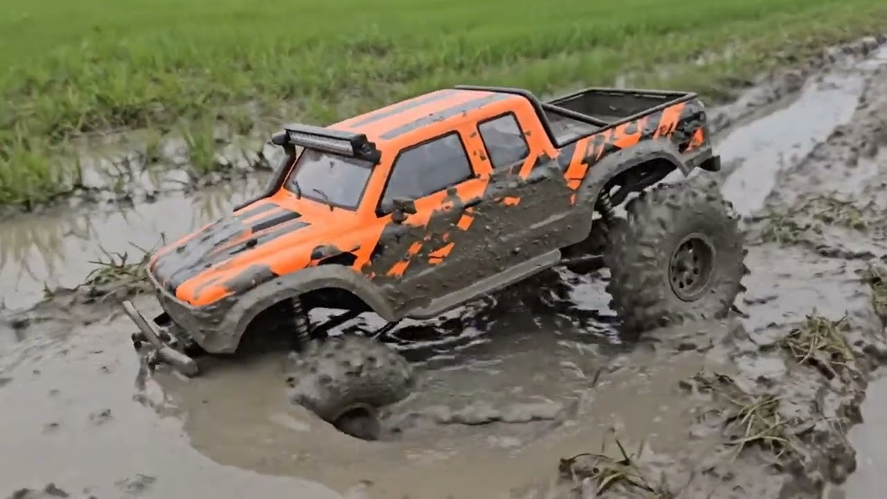 RC Truck Endless Mud Challenge 🚛💀 | No Turning Back Extreme Track