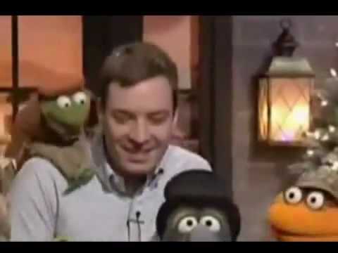 Jimmy Fallon and the Muppets sing "One"