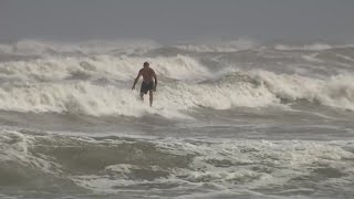 Choppy waters begin in Galveston, Texas as Hurricane Laura approaches