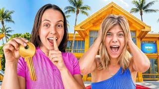 Thumbnail for BROMA A MI AMIGA *LE COMPRE SU CASA* FT . @ValenPalladino
