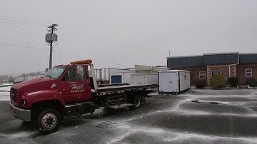 Unloading A Portable Self Storage Unit
