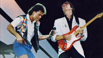 Cliff Richard & The Shadows - The Young Ones (The Event, Wembley Stadium) 1989