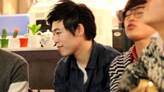 [20120205]홍대,더빅바나나 레드소울-촛불하나