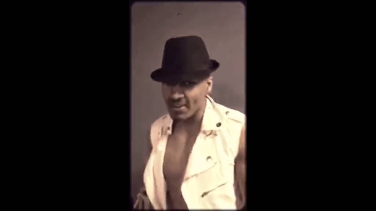 Christian Casanova thrillin' his way into the fray like a Smooth Criminal.