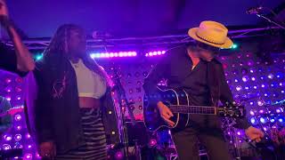 Download Lagu GoldFord | Live | Baby's All Right Brooklyn NYC | September 26, 2024 MP3 Download Lagu GoldFord | Live | Baby's All Right Brooklyn NYC | September 26, 2024 MP3