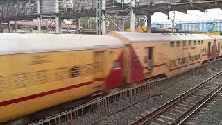 #09023 Valsad Fast Passenger Special Smooth surpasses at Bhayandar - JB's Railworld.