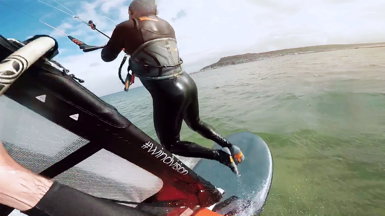 Wind + Kite Tandem - funny shared windsurfing and kitesurfing session!