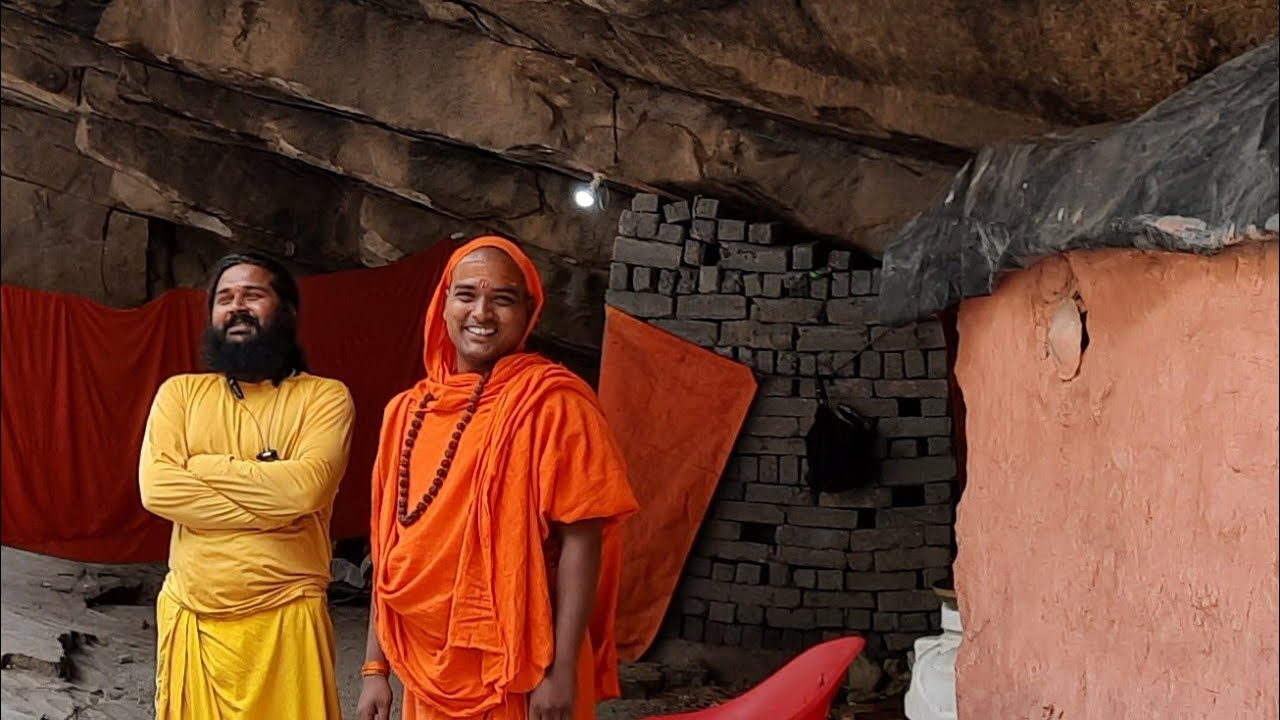 गंगोत्री धाम हिमालय में है परमेश्वर गुफा जहां रहते हैं साधू ||swami advaitanand|| #गंगोत्रीgangotri