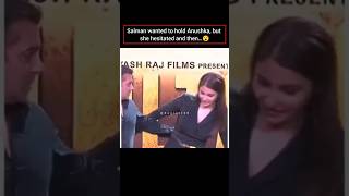 The Moment Salman Khan Realized She Felt Uncomfortable😮|| #salmankhan #viral #trending #shortvideo