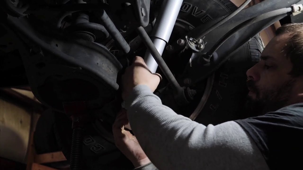 Replacement of Rear Shocks on a 2006 Honda Pilot l SENSEN Shocks & Struts YouTube