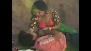 Very hot sexy scene of REEMA LAGOO