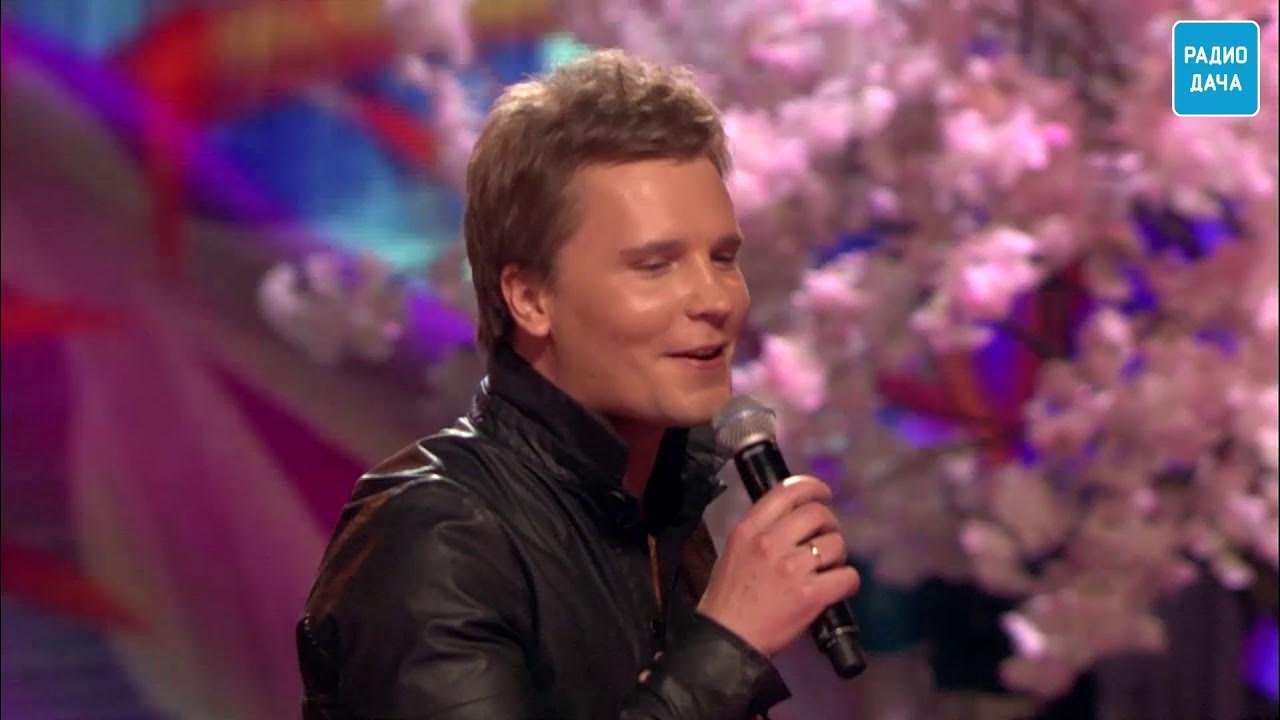 ансамбль сентябрь солист. группа сентябрь забродин. солист группы сентябрь. дарите женщинам цветы анимация. солист группы сентябрь.