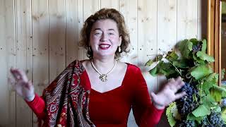 видео: Бархатный гардероб должен быть у каждой. Бархат на Руси. Платья + русские платки. Примерка. картинка: Бархатный гардероб должен быть у каждой. Бархат на Руси. Платья + русские платки. Примерка.