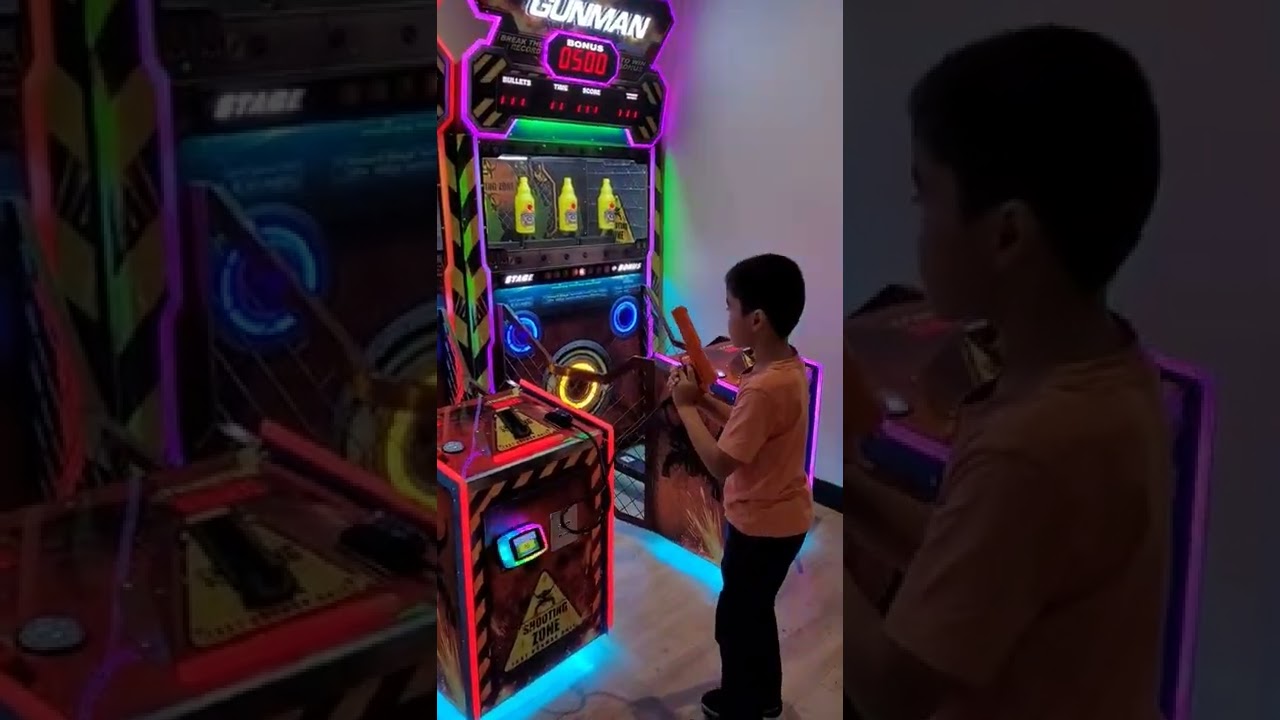 Trying out my Sharp Shooting Skills on the Fast Gunman Arcade Game