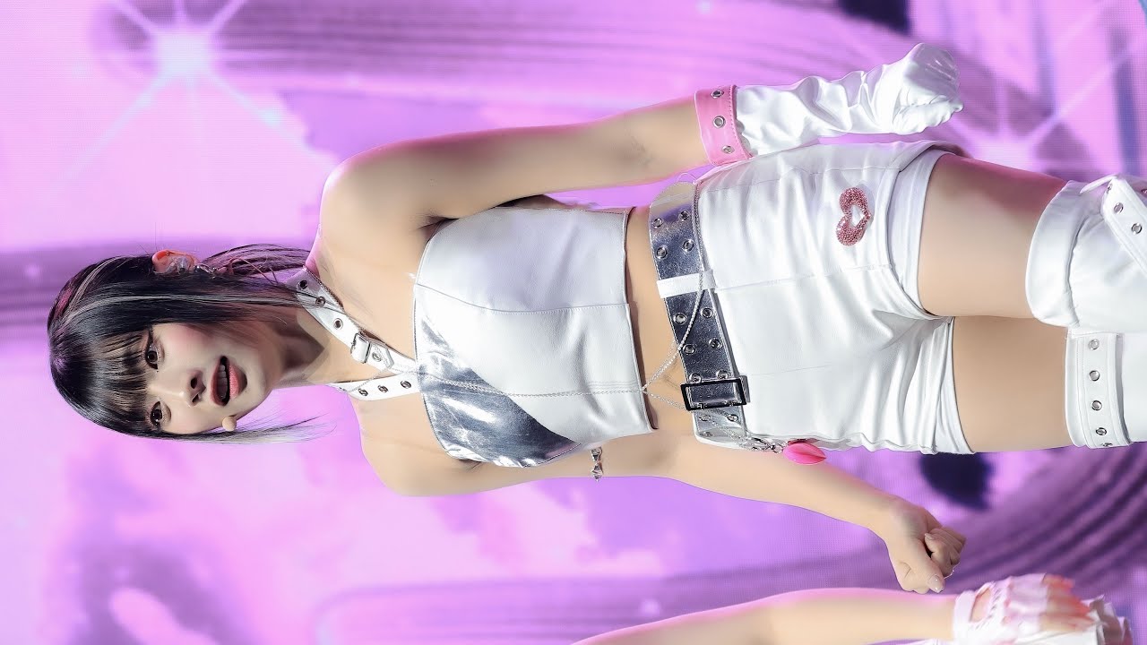 [4K] 240327 유니스 진현주 Dolphin + Drama + 홀씨(Holssi) 직캠 (UNIS HYEONJU FanCam)