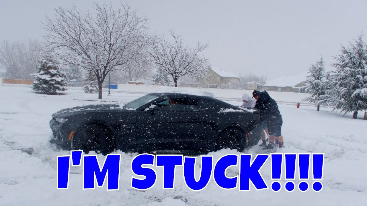 FIRST TIME DRIVING IN A SNOWSTORM!!