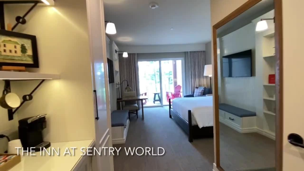 Take a tournof the inn and the flower holenat SentryWorld