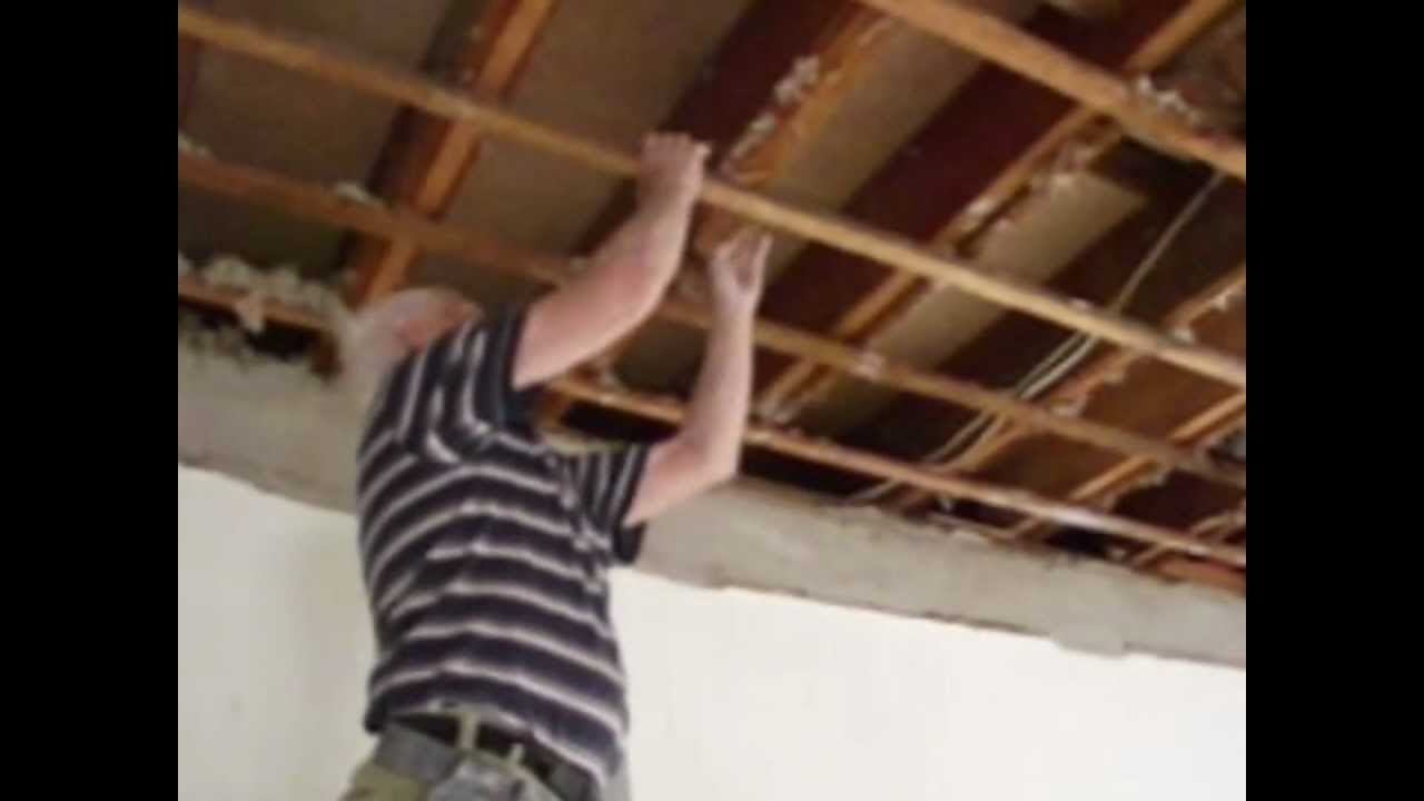 Plastering How To Install An Ornate Plaster Ceiling Part 1 Youtube