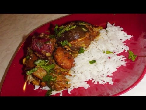 surti-undhiyu-recipe-video---oondhiya-recipe-gujarati-cuisine-recipe-by-bhavna