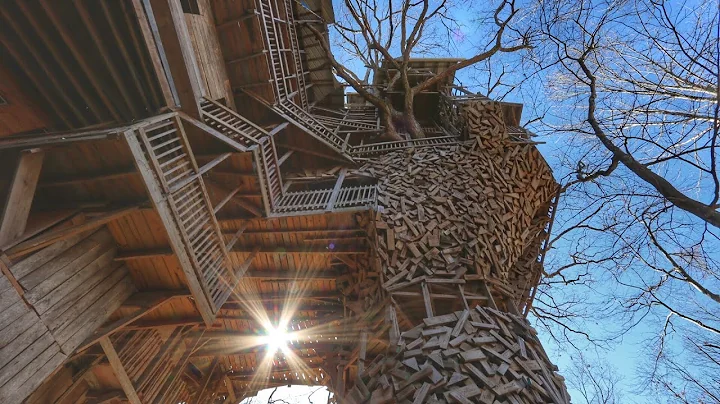 ABANDONED MINISTERS TREEHOUSE, Now Burned To The G...