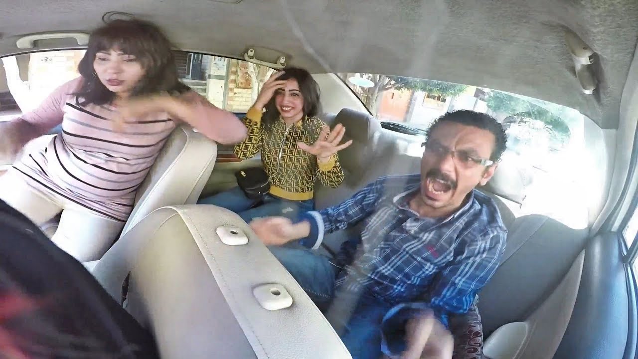 مسخرررررررة اتفرج للآخر 😂😂 الستات ضربوا الراجل 😳😱 | كريزي تاكسي