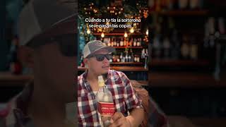 Denle Otra Copa A La Tía Soltera