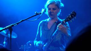 Tanya Donelly - Honeychain (Throwing Muses) live Manchester Academy 2 19-09-14