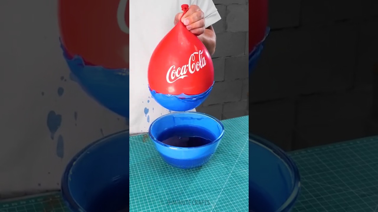 DIY Holiday Magic: How to Make Beautiful Christmas Sphere! 🔮