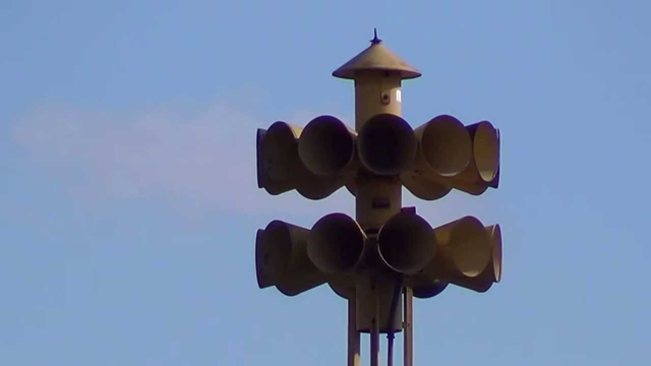 FS 2T22 tornado siren test, Brookfield, WI YouTube