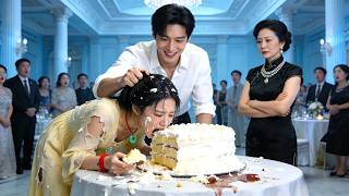 Download Lagu 他將整塊蛋糕狠狠按在她臉上逼她跪著舔乾淨地上的奶油。但他怎麼也沒想到被自己欺負的女孩正是自己苦苦尋找的妹妹 MP3