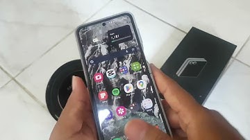 Samsung Galaxy Z Flip 6: How to Set the Swipe Up Gesture to Paste in TalkBack (Android 14)