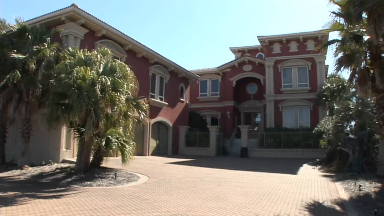 Salt Air - Luxury Beachfront Home in South Walton