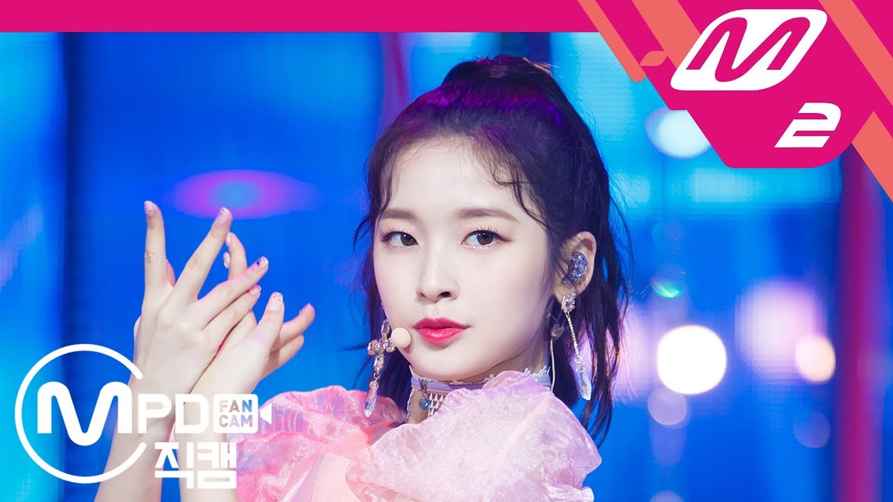 [MPD직캠] 오마이걸 아린 직캠 ‘불꽃놀이(Remember Me)’ (OH MY GIRL ARIN FanCam) | @MCOUNTDOWN_2018.9.13