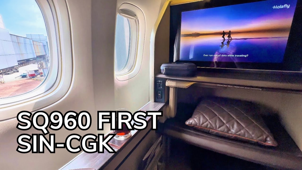 SQ960 Singapore Airlines 777-300 First Class from Singapore to Jakarta March 2025 Review