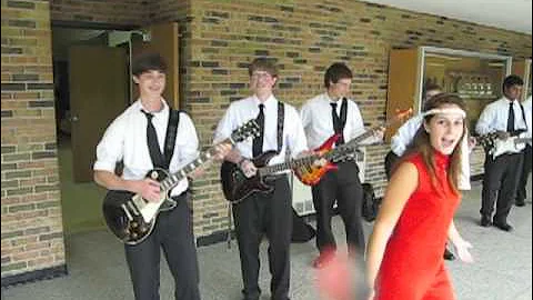 LC 2011 Senior's "Hello, Goodbye" LipDub