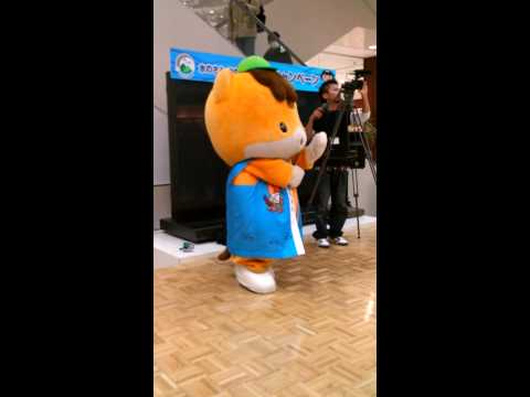 けやきウオーク前橋、ぐんまちゃん恋するフォーチュンクッキーを踊る！！