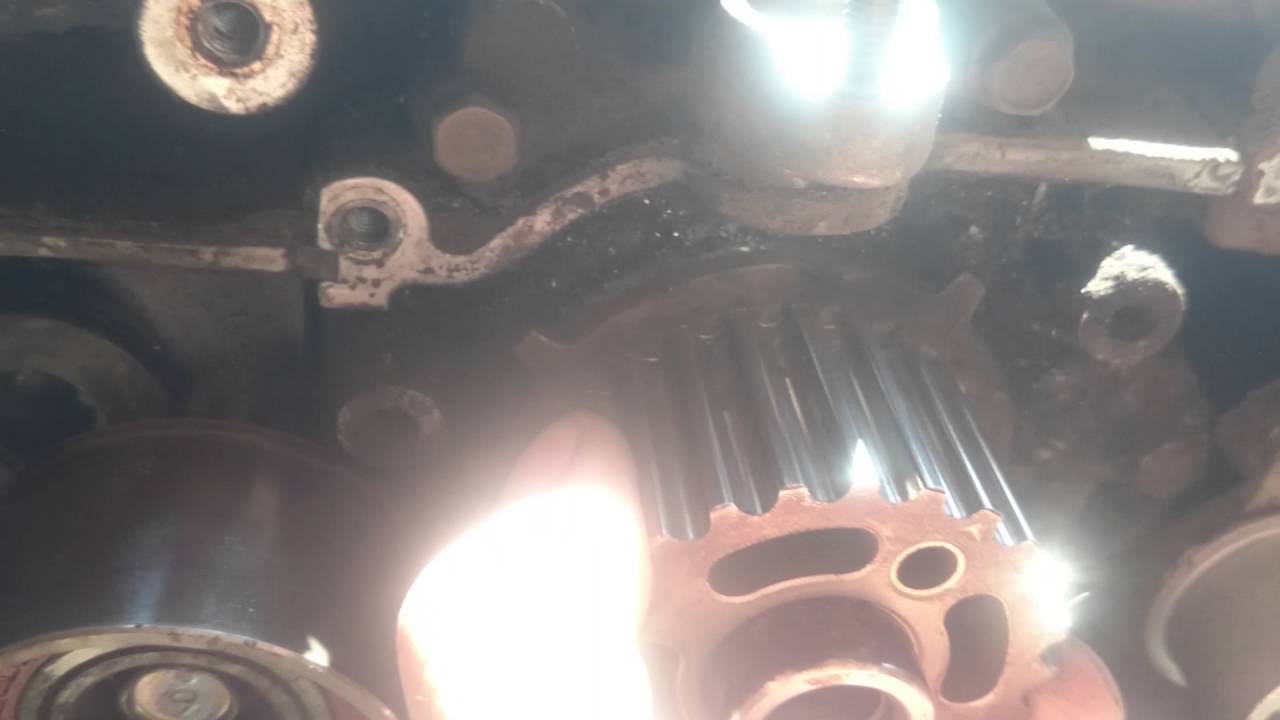 Осевое биение коленвала - YouTube