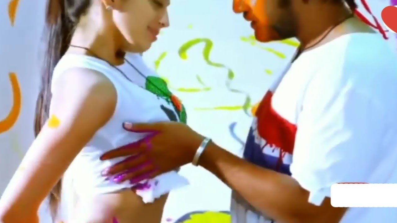 Hot Romantic 👙😍 status Romantic kiss Kissing video Love whatsapp status