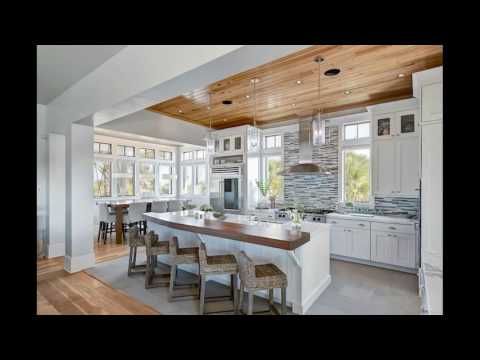 Beach cottage kitchen