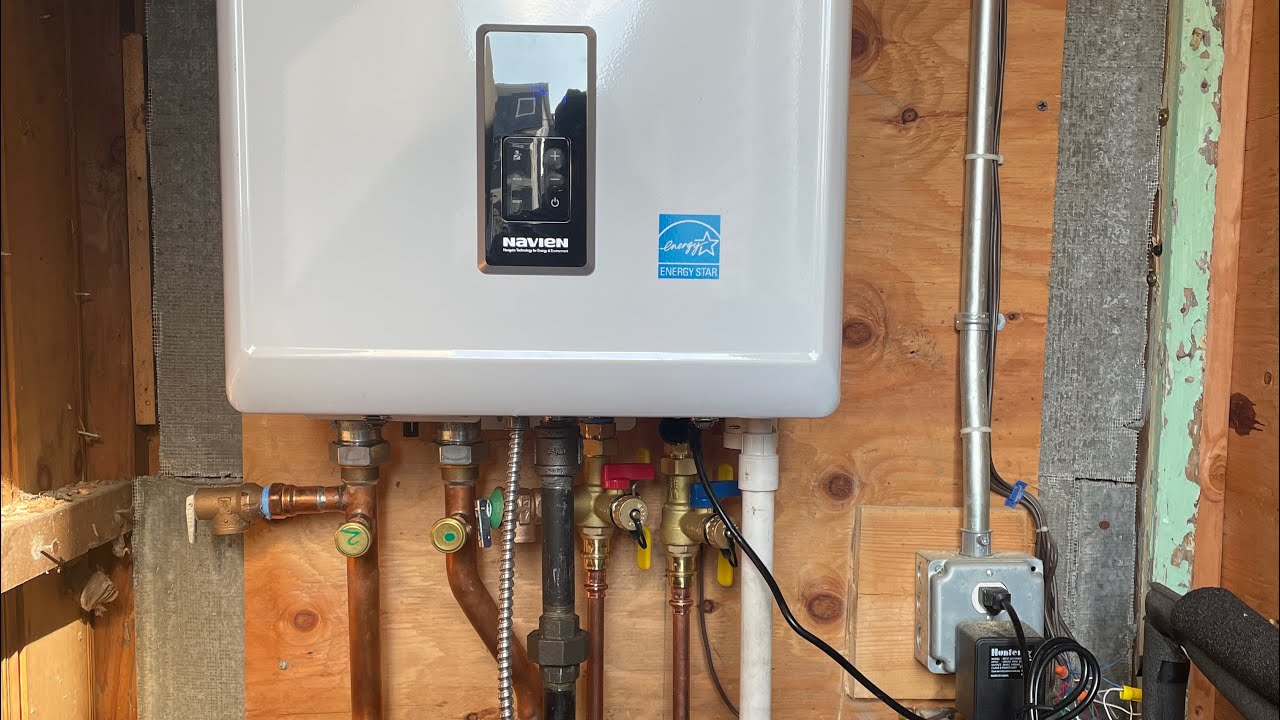 Baxi Luna Emergency Boiler Replacement Navien NCB-180E - YouTube