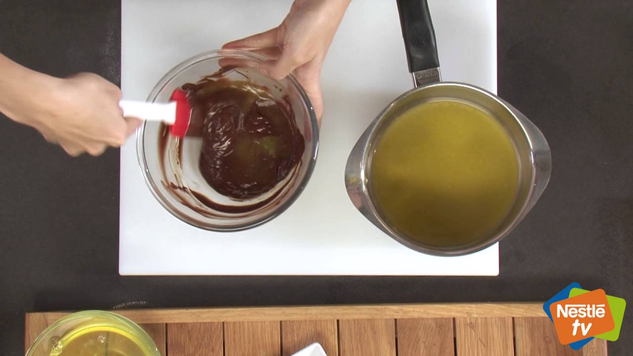 🍫 Mousse de chocolate negro a la naranja - Postres Nestlé