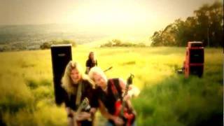 Night Ranger  Growing up in California (Music Video)