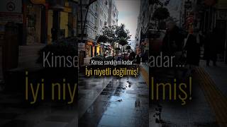 Herşeyin Farkında Olmak Beni Insanlardan Uzaklaştırdı