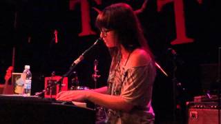 Watch Ingrid Michaelson Im Through video