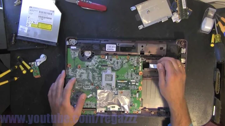 HP G61 take apart video, disassembly, howto open (nothing left)