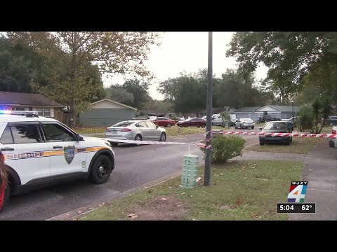 Woman killed in apparent domestic dispute in home on Jacksonville’s Westside