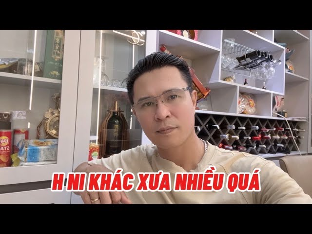 HỒNG NI ĐÃ THÂY ĐỔI KHÔNG GIÓNG LÚC TRƯỚC